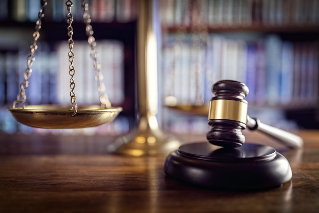 Defensa penal: Principios y bases legales