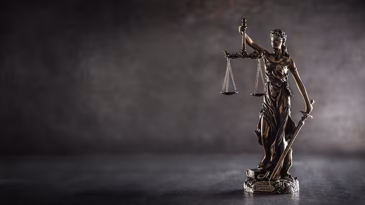 Causas de Justificación en el Código Penal Venezolano: Legítima Defensa, Estado de Necesidad y Más